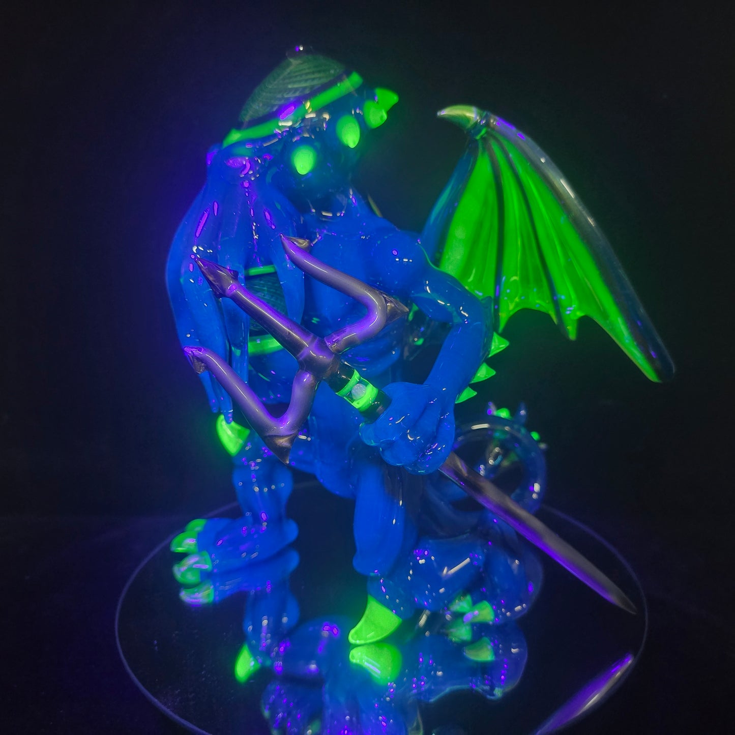Uv reactive Cthulhu recycler