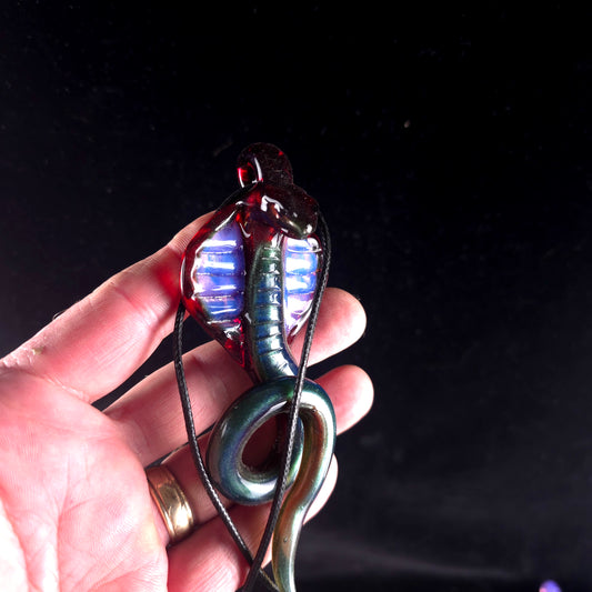 Cobra pendant